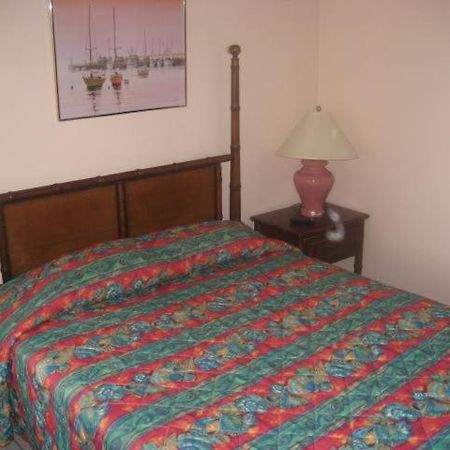 Lazy Hours Motel Flagler Beach Oda fotoğraf